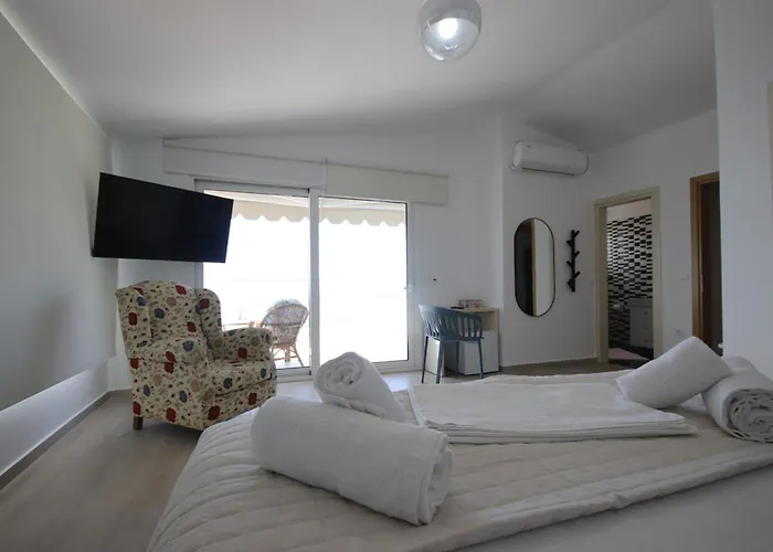 Ionian Pool House Porto Palermo